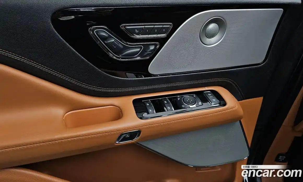 Lincoln Aviator 2021 3.0 гидро в Москве № 330853, фото 17