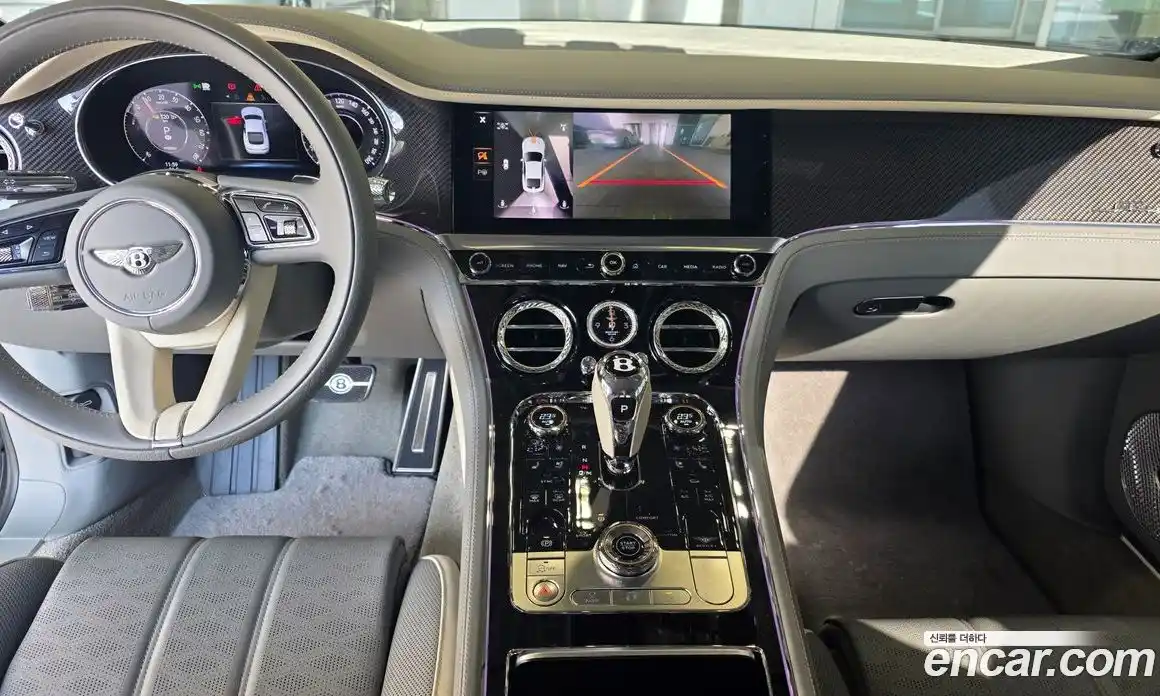 Bentley Continental 2025 4.0 гидро в Москве № 366387, фото 11