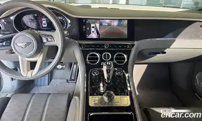 Bentley Continental 2025 4.0 гидро в Москве № 366387, миниатюра 11