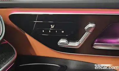 Mercedes-Benz C-Class 2023 2.0 гидро в Москве № 427244, миниатюра 11