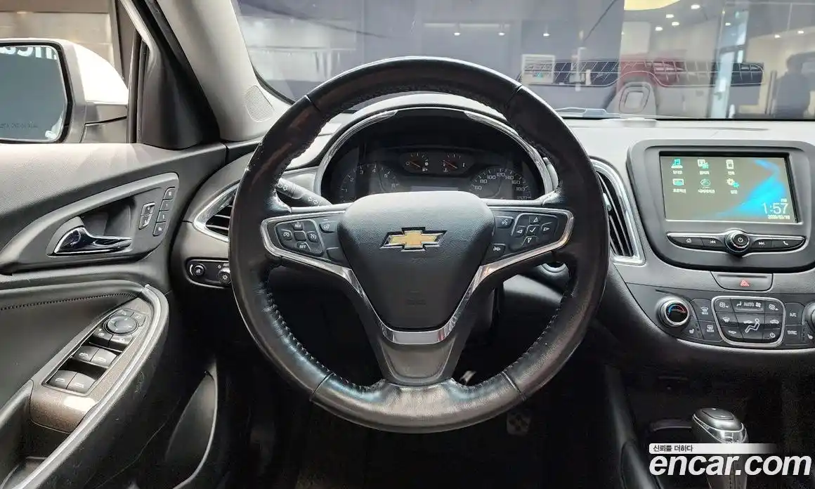 Chevrolet Malibu 2017 1.5 гидро в Москве № 528763, фото 13