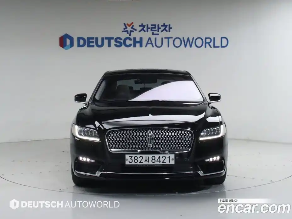 Lincoln Continental 2019 3.0 гидро в Москве № 1015614, фото 3