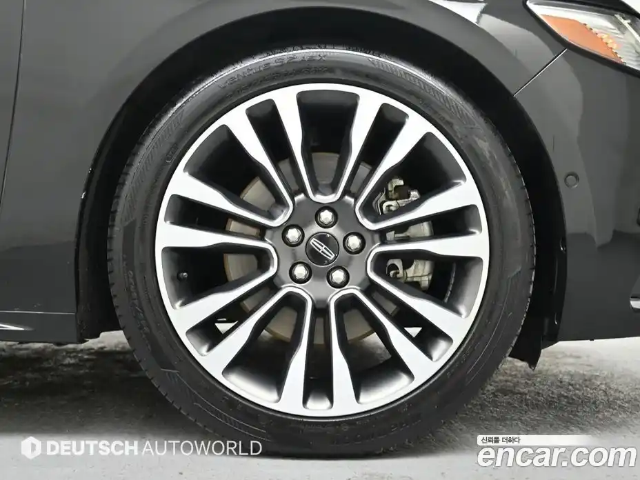 Lincoln Continental 2019 3.0 гидро в Москве № 1015614, фото 5