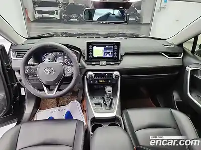Toyota RAV4 2019 2.5 гидро в Москве № 1151721, миниатюра 7