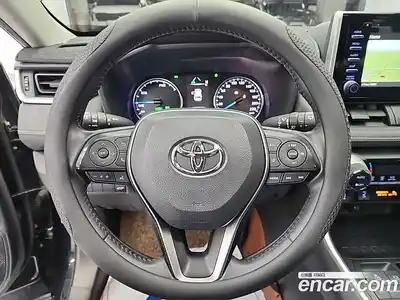 Toyota RAV4 2019 2.5 гидро в Москве № 1151721, миниатюра 9