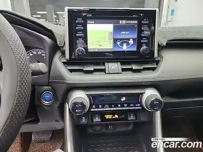 Toyota RAV4 2019 2.5 гидро в Москве № 1151721, миниатюра 10