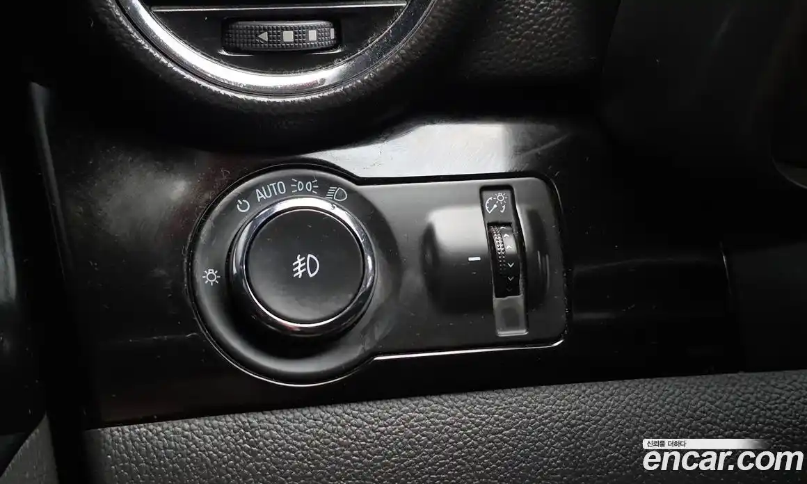 Chevrolet Orlando 2016 2.0 Автомат в Москве № 1190204, фото 19