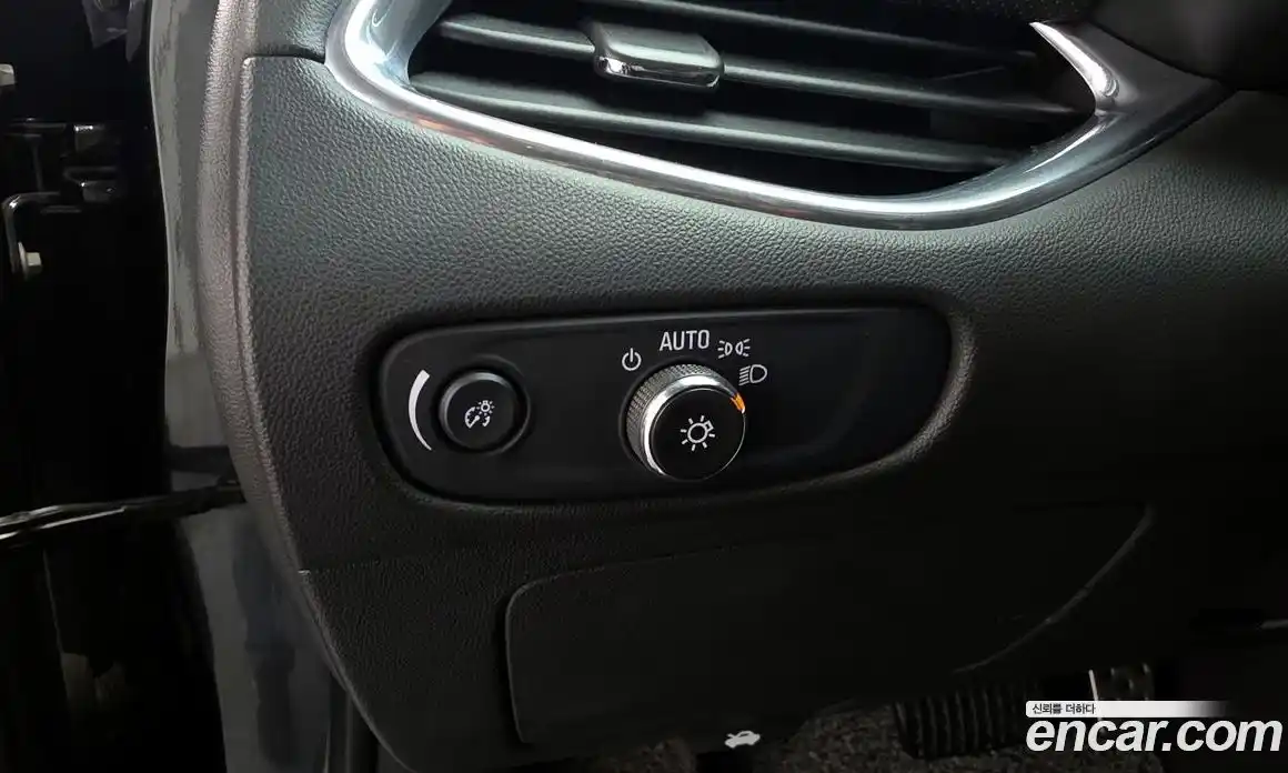 Chevrolet Malibu 2017 2.0 Автомат в Москве № 1190234, фото 19