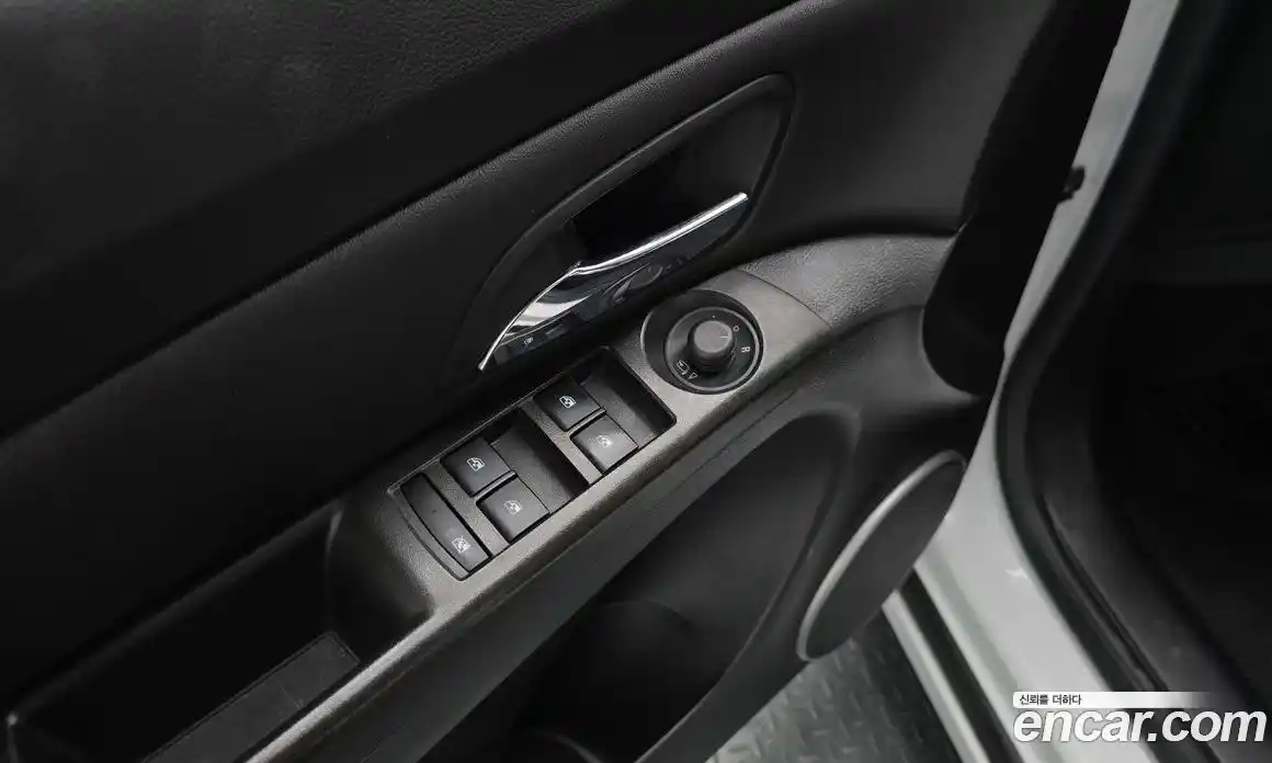 Chevrolet Cruze 2013 1.8 Автомат в Москве № 1190294, фото 17