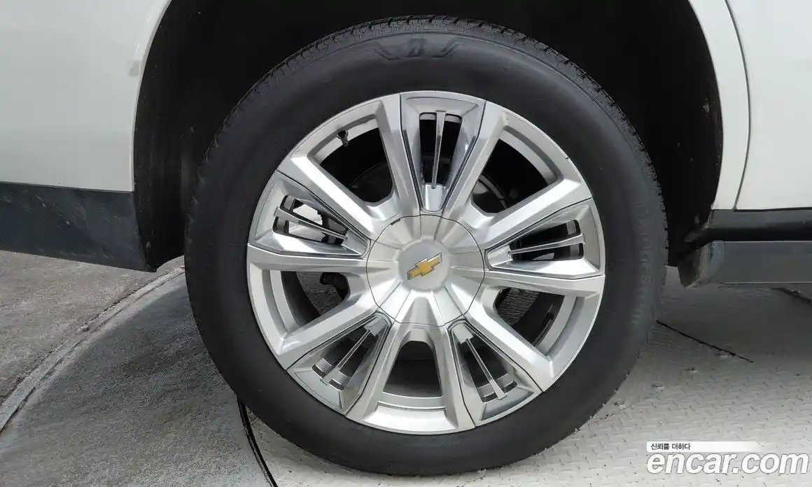 Chevrolet Tahoe 2022 6.2 Автомат в Москве № 1190392, фото 5