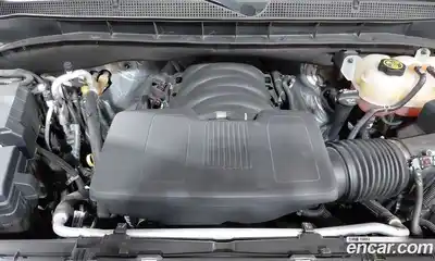 Chevrolet Tahoe 2022 6.2 Автомат в Москве № 1190392, миниатюра 6