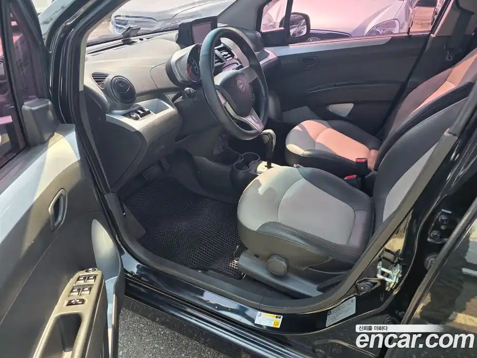 Chevrolet Spark 2014 1.0 Автомат в Москве № 1190417, фото 7