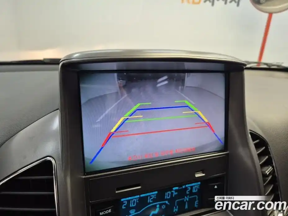 Chevrolet Captiva 2013 2.0 Автомат в Москве № 1190418, фото 14