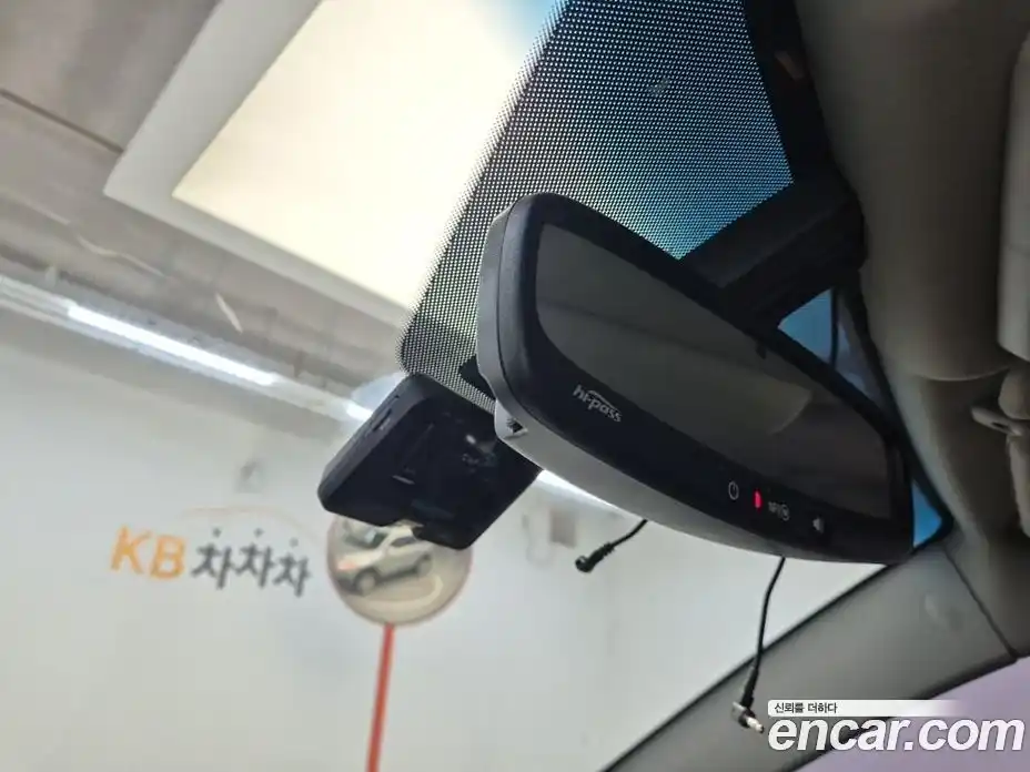 Chevrolet Captiva 2013 2.0 Автомат в Москве № 1190418, фото 17