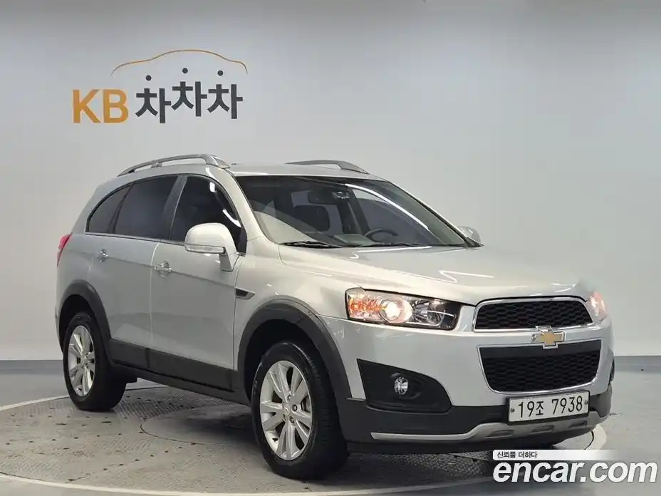 Chevrolet Captiva 2013 2.0 Автомат в Москве № 1190418, фото 4