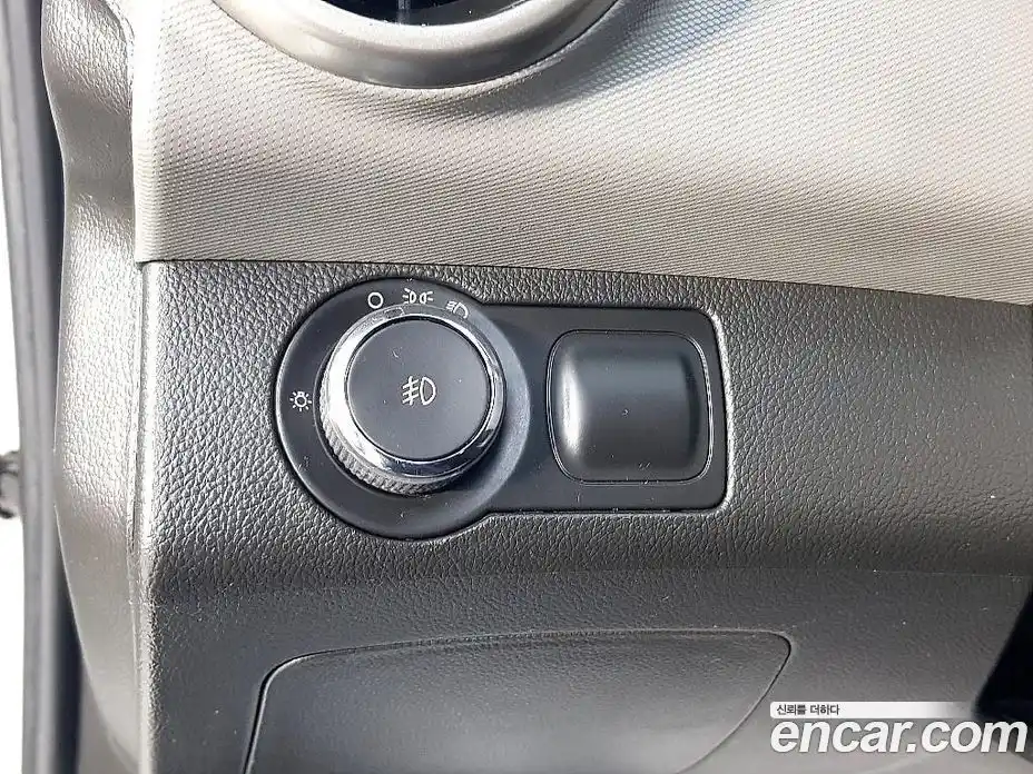 Chevrolet Aveo 2015 1.4 Автомат в Москве № 1190427, фото 11