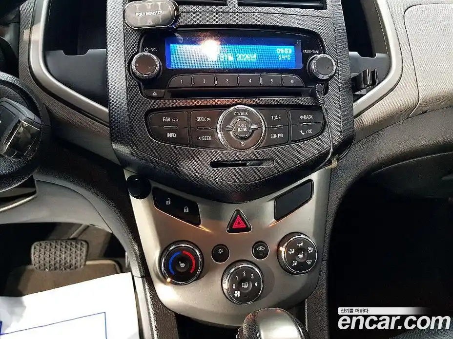 Chevrolet Aveo 2015 1.4 Автомат в Москве № 1190427, фото 14