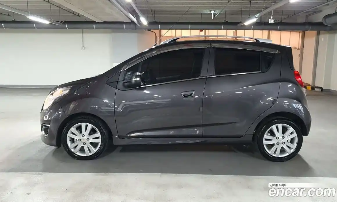 Chevrolet Spark 2014 1.0 Механическая в Москве № 1190465, фото 3
