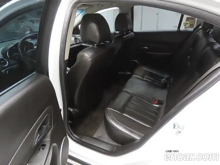 Chevrolet Cruze 2011 2.0 Автомат в Москве № 1190474, фото 8