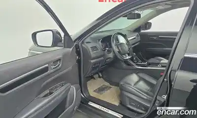 Renault QM6 2017 2.0 гидро в Москве № 1190968, миниатюра 10