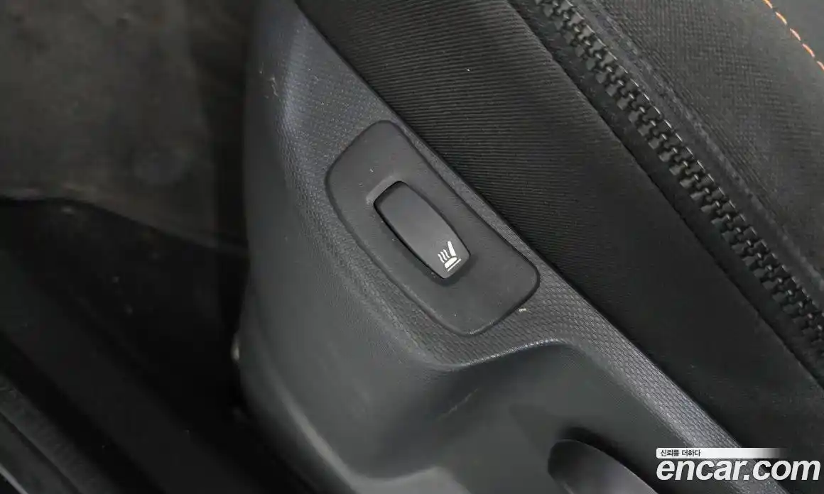 Renault QM3 2014 1.5 гидро в Москве № 1191171, фото 19