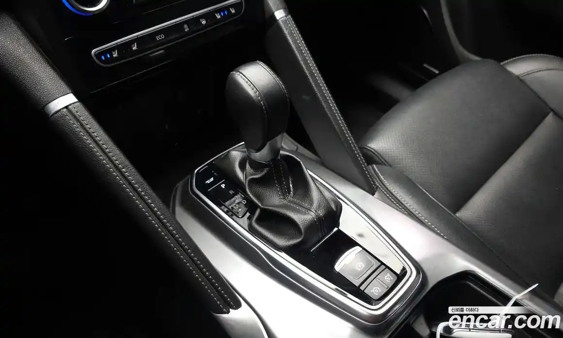 Renault QM6 2019 2.0 гидро в Москве № 1191445, фото 9