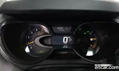 Renault QM3 2015 1.5 гидро в Москве № 1191459, миниатюра 8