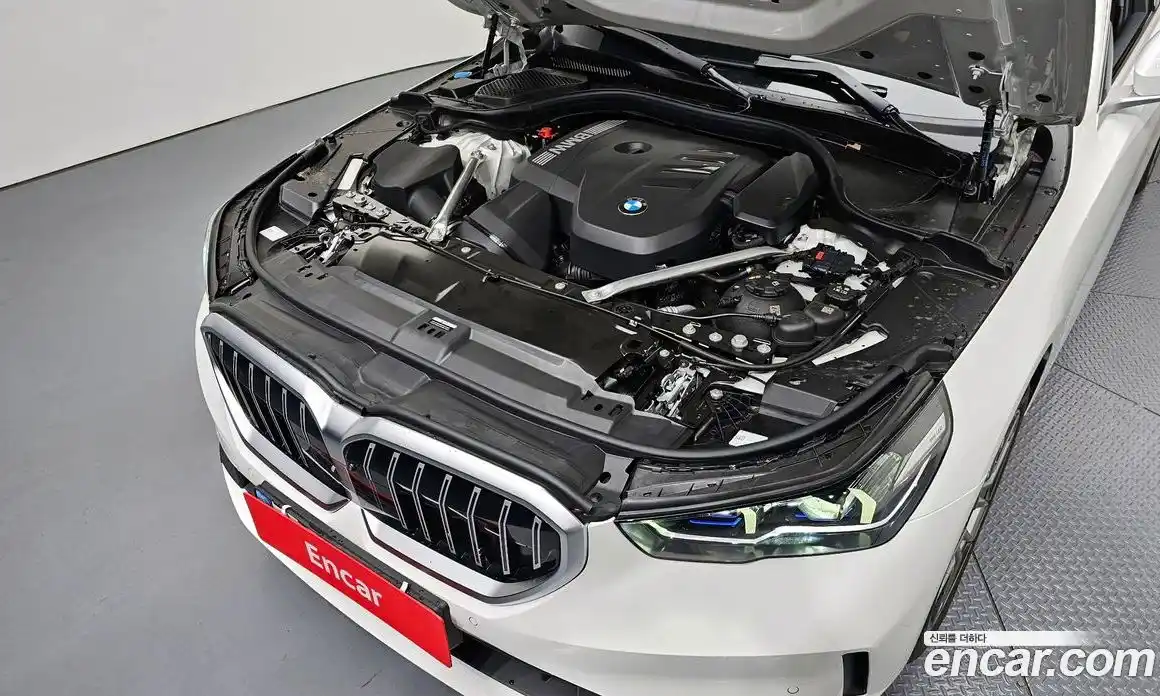 BMW 5-Series 2025 2.0 гидро в Москве № 1192146, фото 6