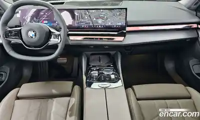 BMW 5-Series 2025 2.0 гидро в Москве № 1192146, миниатюра 7