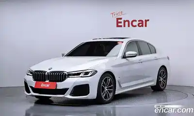 BMW 5-Series, 2022