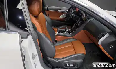 BMW 8-Series 2023 4.4 гидро в Москве № 1192610, миниатюра 12