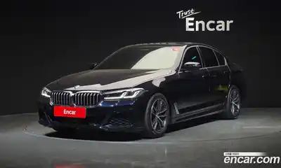 BMW 5-Series, 2022