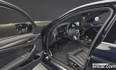 BMW 5-Series 2022 2.0 гидро в Москве № 1193194, миниатюра 10