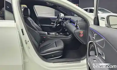 Mercedes-Benz A-Class 2025 2.0 Автомат в Москве № 1193568, миниатюра 11