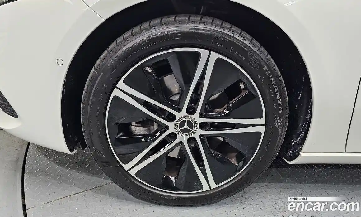 Mercedes-Benz A-Class 2025 2.0 Автомат в Москве № 1193568, фото 5