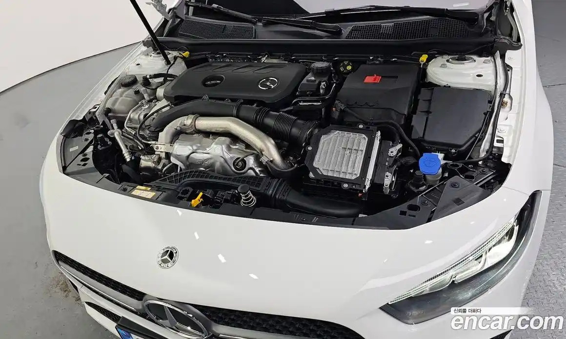 Mercedes-Benz A-Class 2025 2.0 Автомат в Москве № 1193568, фото 6