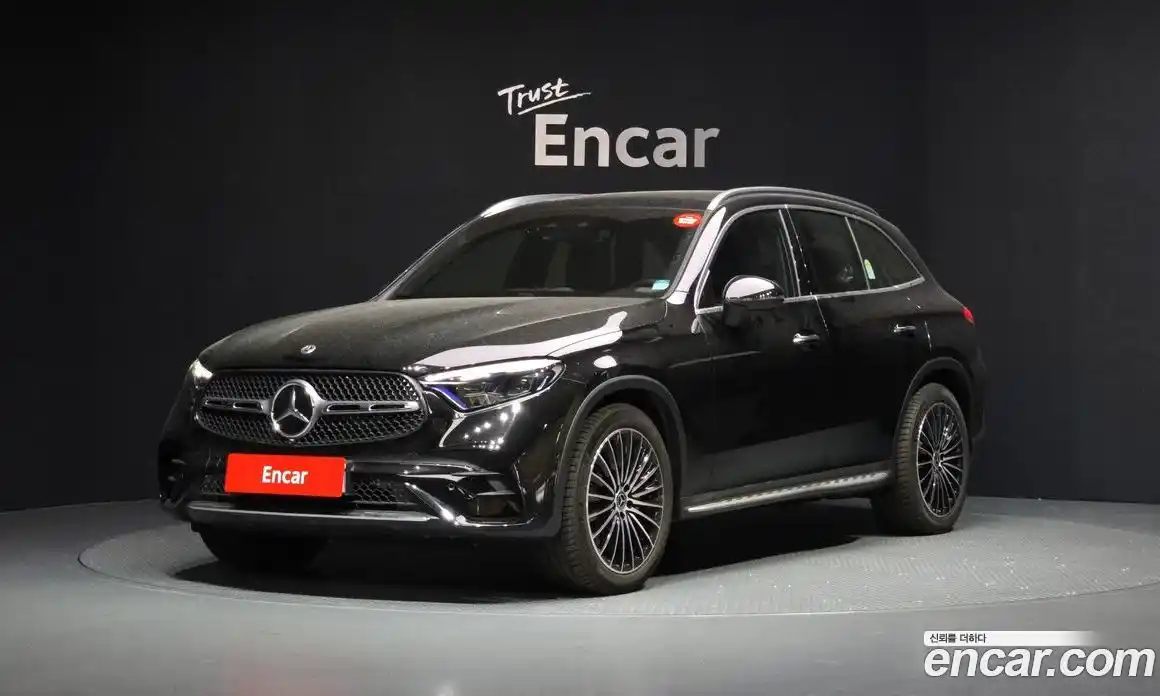 Mercedes-Benz GLC-Class 2025 2.0 Автомат в Москве № 1193572, фото 1