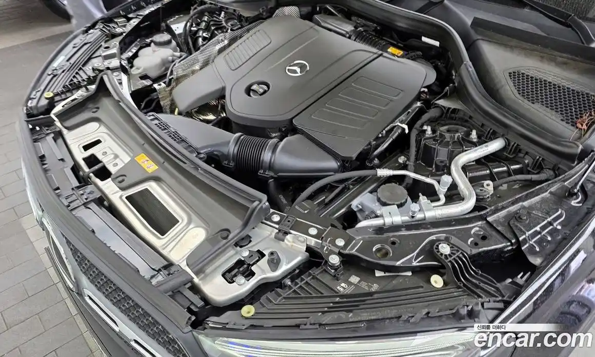 Mercedes-Benz GLC-Class 2025 2.0 Автомат в Москве № 1193572, фото 6