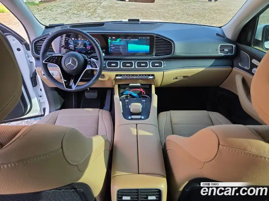 Mercedes-Benz GLE-Class 2025 3.0 Автомат в Москве № 1193588, фото 8