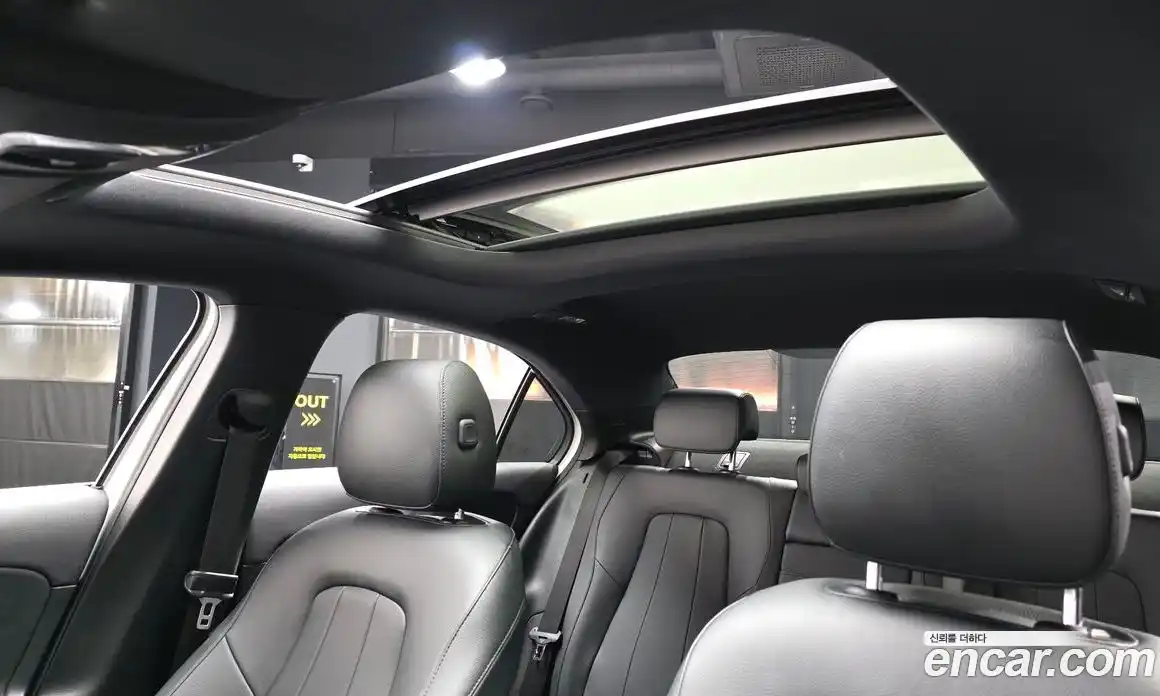 Mercedes-Benz A-Class 2022 2.0 Автомат в Москве № 1193910, фото 19