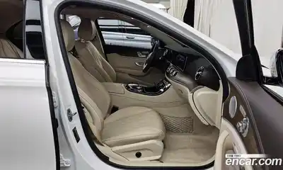 Mercedes-Benz E-Class 2020 2.0 гидро в Москве, миниатюра 11