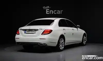 Mercedes-Benz E-Class 2020 2.0 гидро в Москве, миниатюра 2
