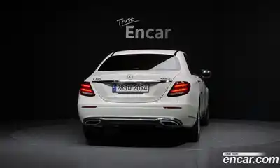 Mercedes-Benz E-Class 2020 2.0 гидро в Москве, миниатюра 4