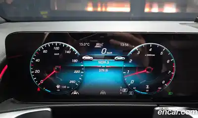 Mercedes-Benz GLB-Class 2022 2.0 гидро в Москве № 1194045, миниатюра 8