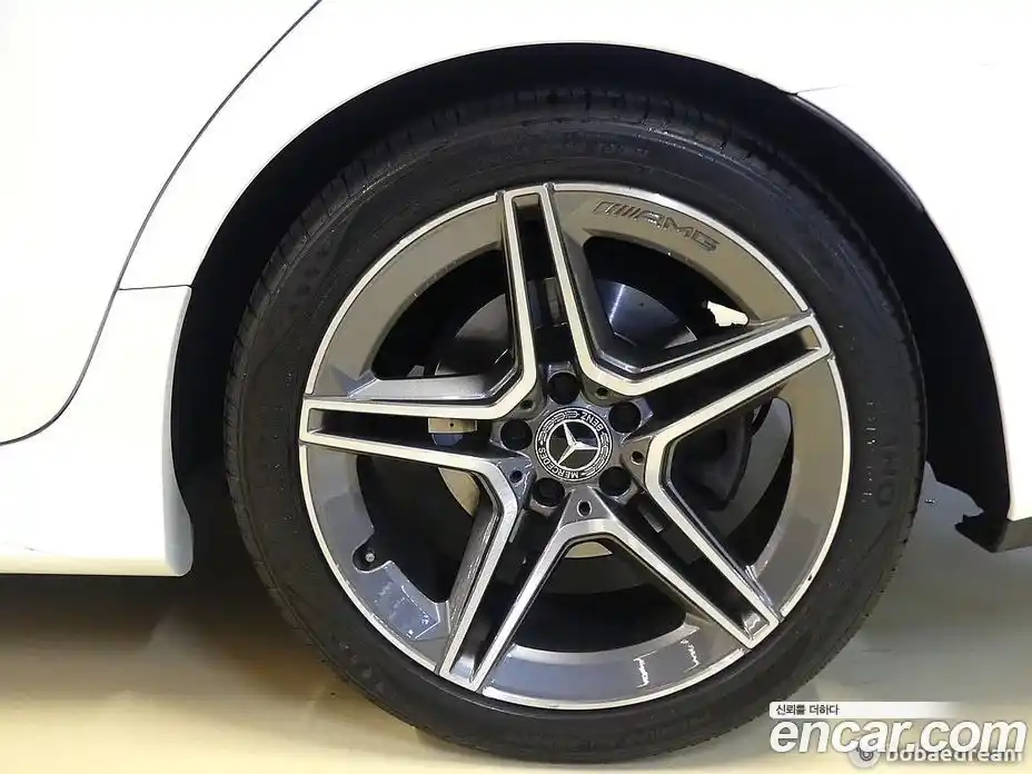 Mercedes-Benz CLS-Class 2019 1.9 гидро в Москве № 1194145, фото 5