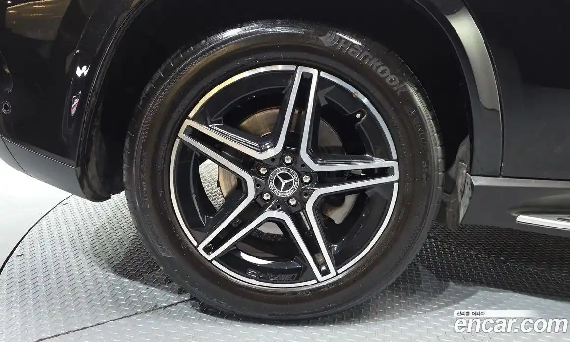 Mercedes-Benz GLE-Class 2020 3.0 Автомат в Москве № 1194379, фото 5