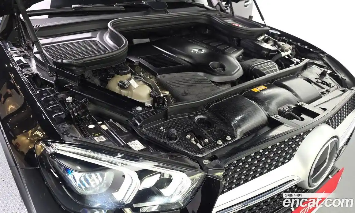 Mercedes-Benz GLE-Class 2020 3.0 Автомат в Москве № 1194379, фото 6