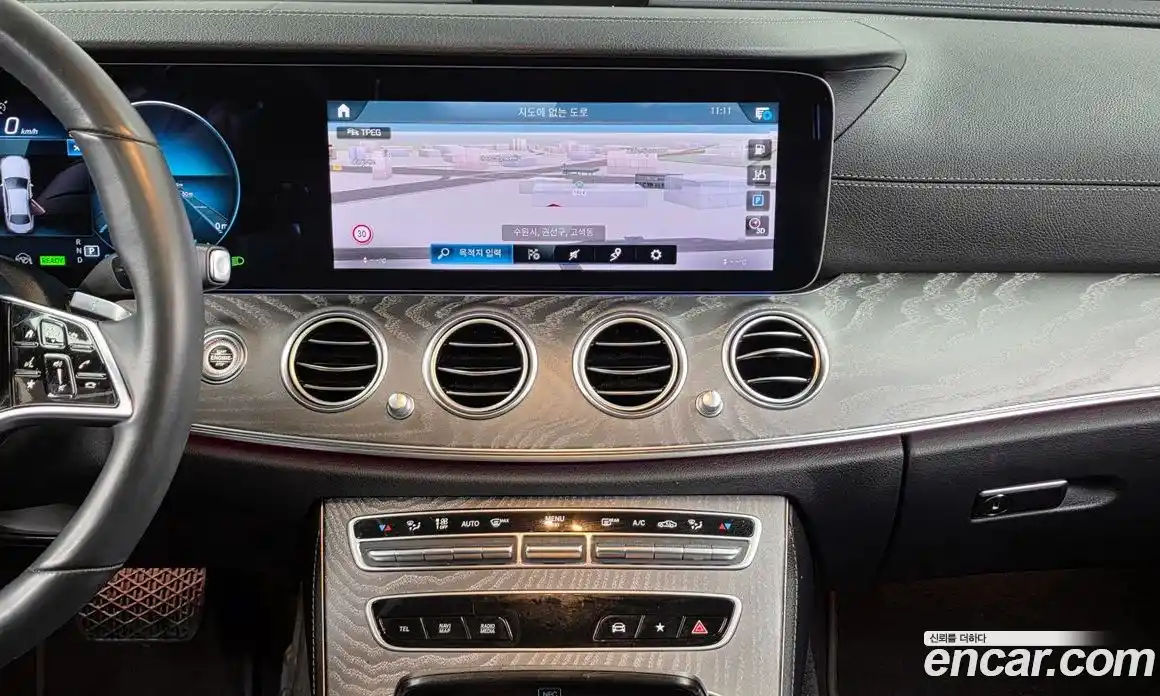 Mercedes-Benz E-Class 2023 2.0 гидро в Москве, фото 14