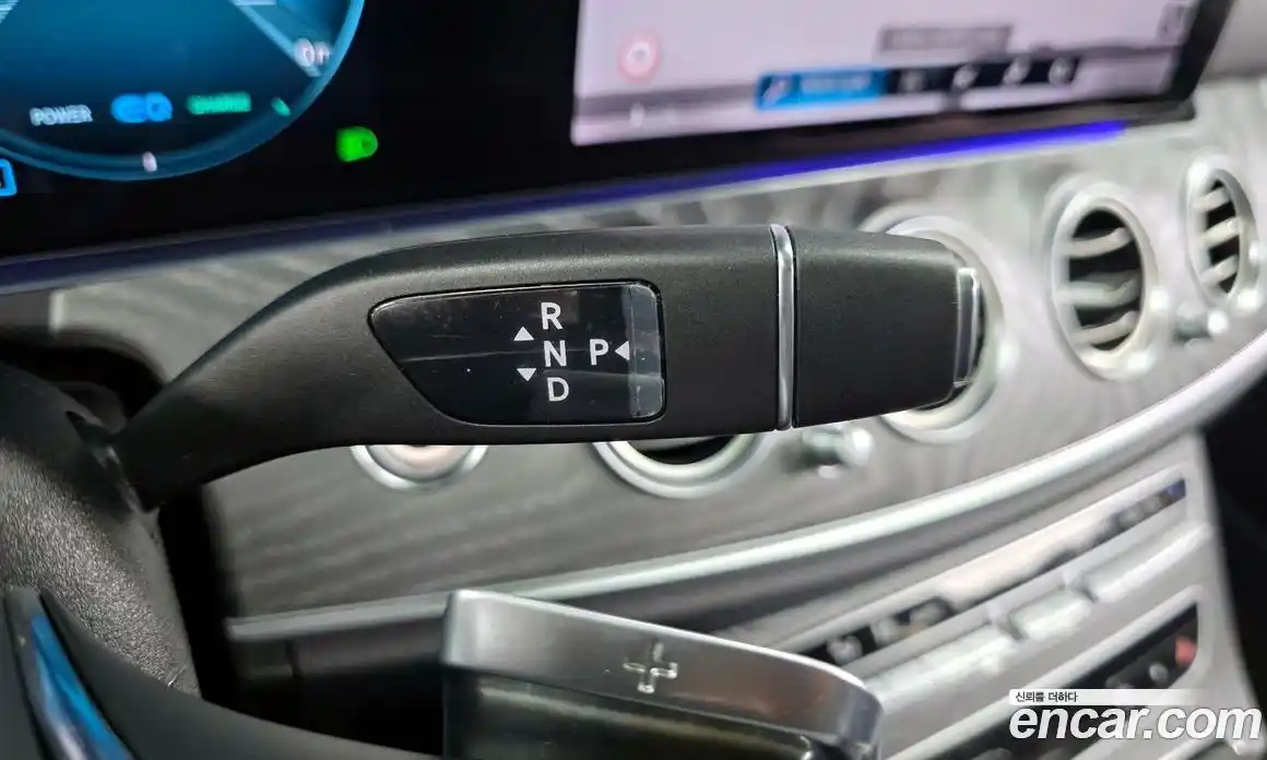Mercedes-Benz E-Class 2023 2.0 гидро в Москве, фото 9