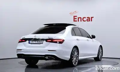 Mercedes-Benz E-Class 2022 2.0 гидро в Москве, миниатюра 2